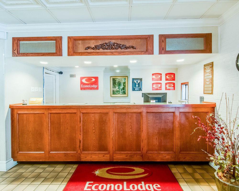 Econo Lodge Мартинсвилл Экстерьер фото
